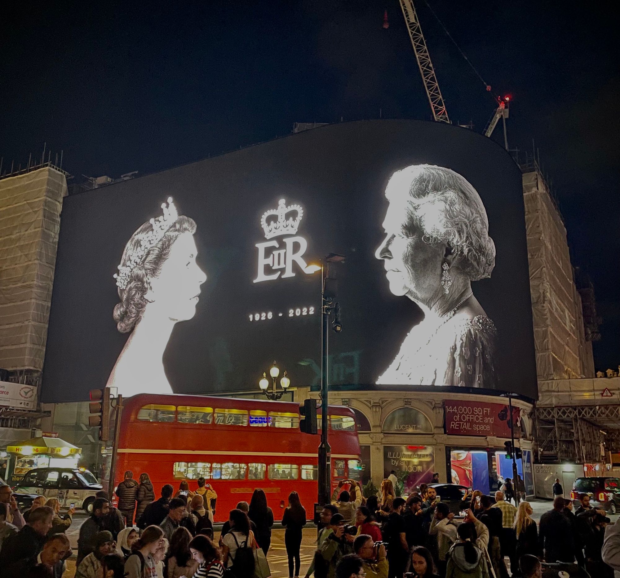 Piccadilly Circus showing the Queen on the news of her death in September 2022.